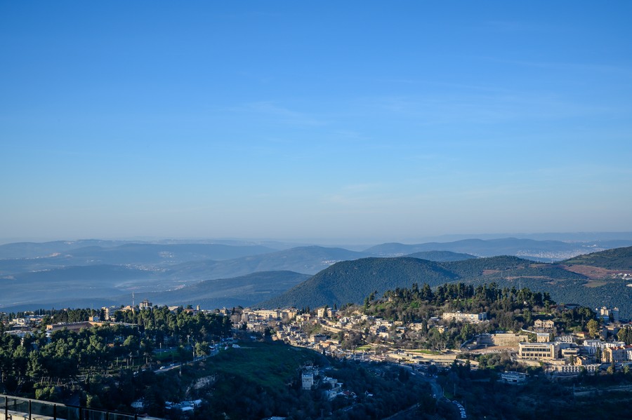 נוף קסום ממרפסת המלון